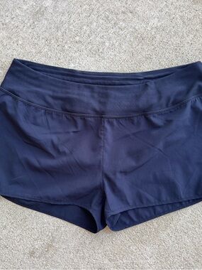 MPG Women's Navy Athletic Shorts